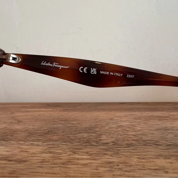 NWT FERRAGAMO 56mm Square Sunglasses - Picture 6 of 14